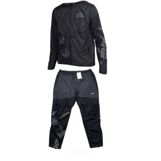 Ensemble Nike running divison